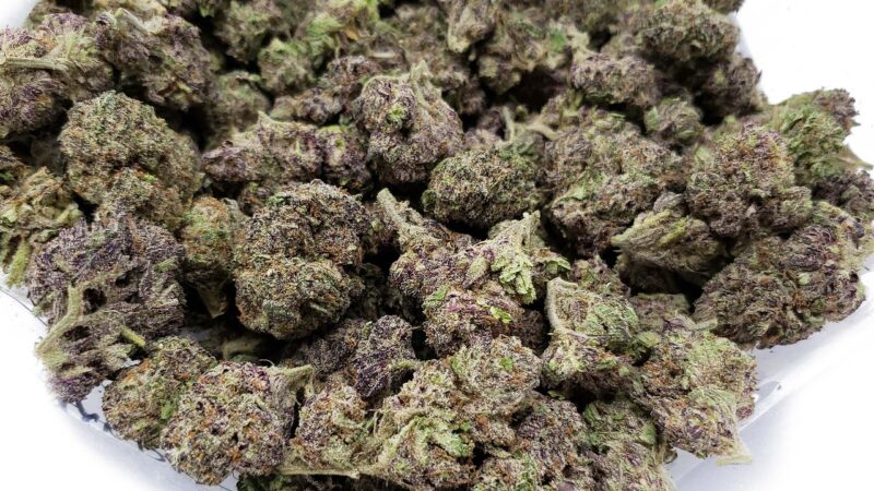 7 Tips To Find The Best Weed Deals Online