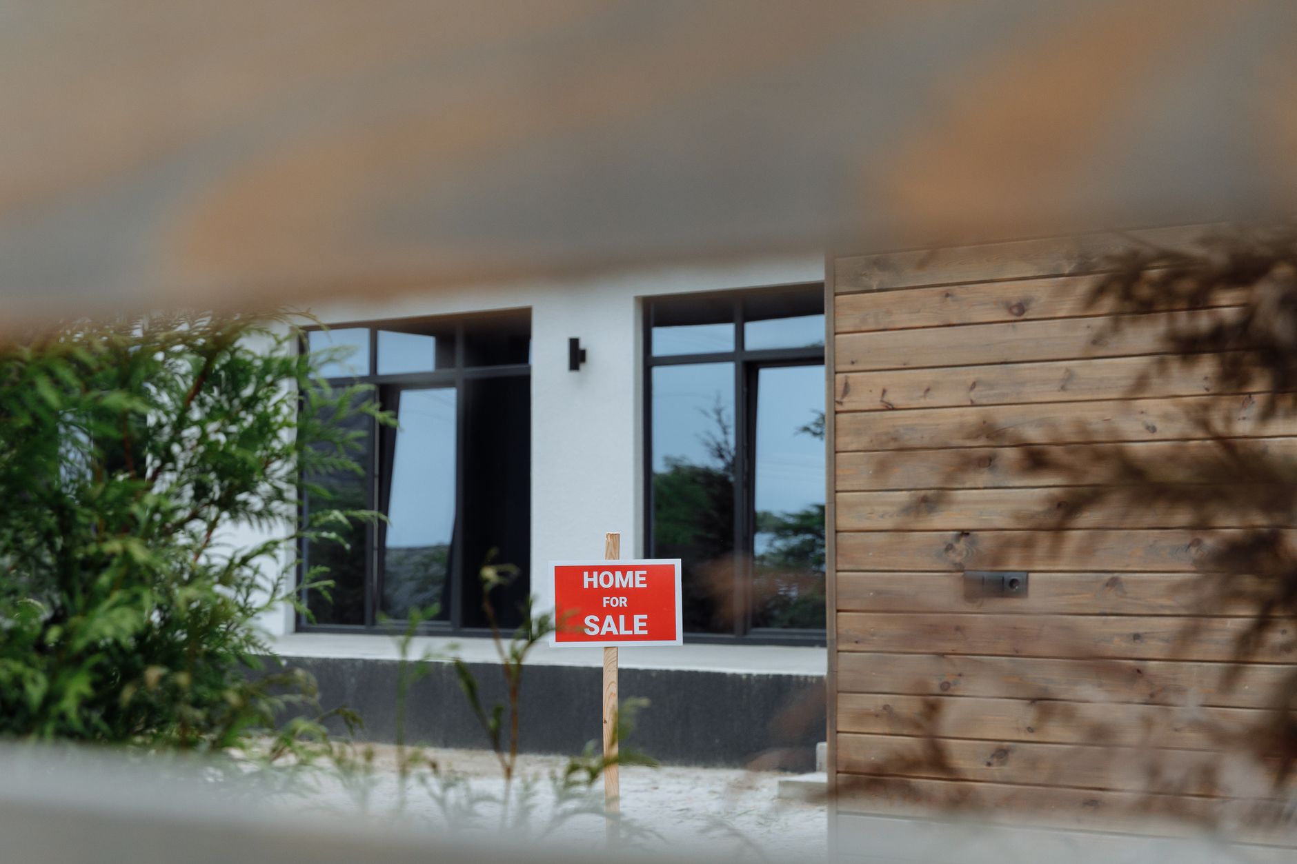 The Benefits of Selling Your Riverside Home for Cash