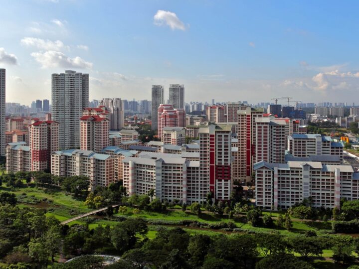 Navigating the 2026 Singapore Private Residential Market: Emerging Growth Corridors, District Benchmarks, and Buyer Strategies