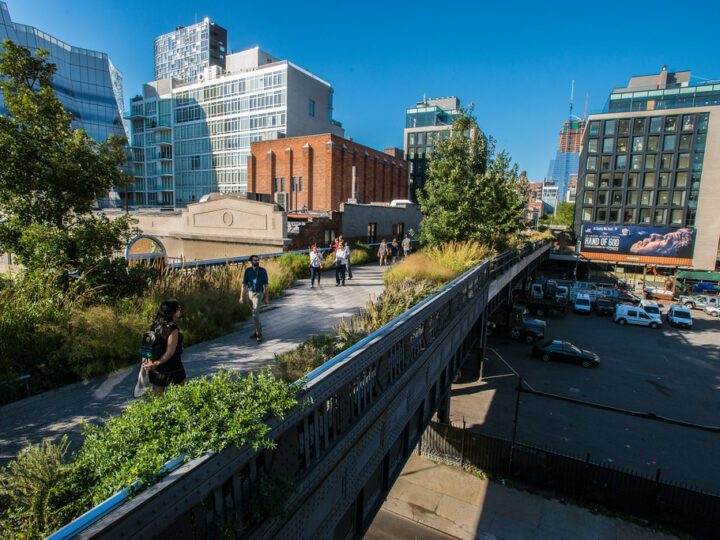 How Community Spaces Enhance the Residential Experience