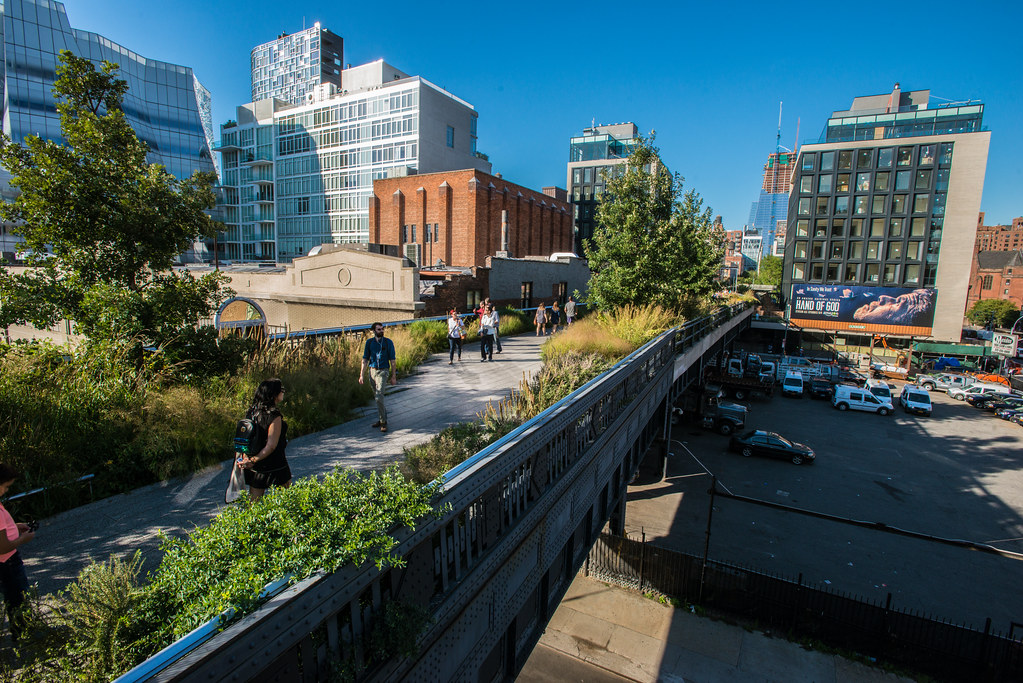 How Community Spaces Enhance the Residential Experience
