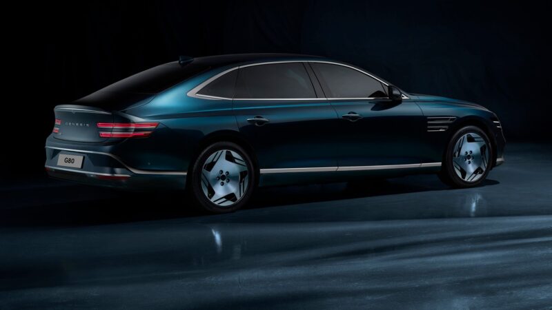 Saudi Electric Sedan: The Best Proven Option for Eco-Friendly Driving