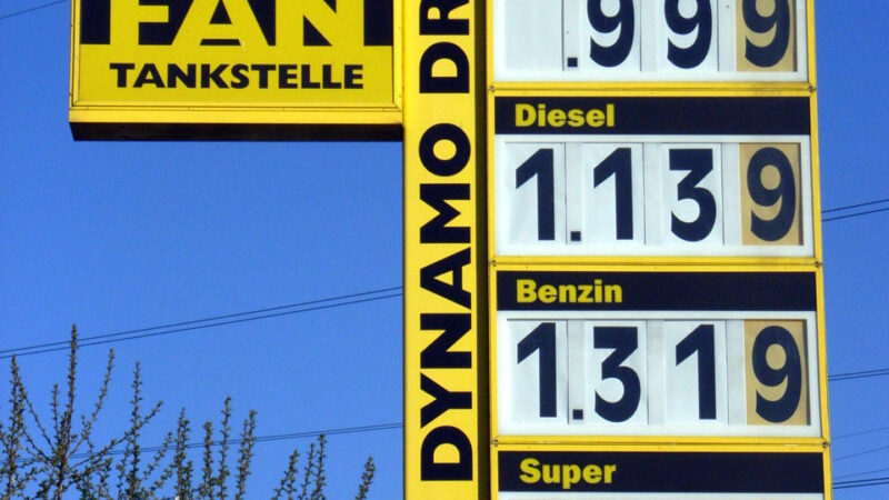 Fuel Prices Stay Steady: Smart Insights for Drivers