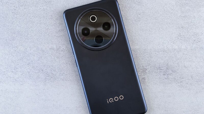 iQOO Neo 12 Specs: The Best 2K Display and Battery Power